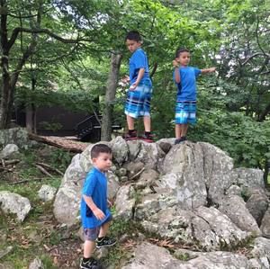 Meet your Posher, Evis